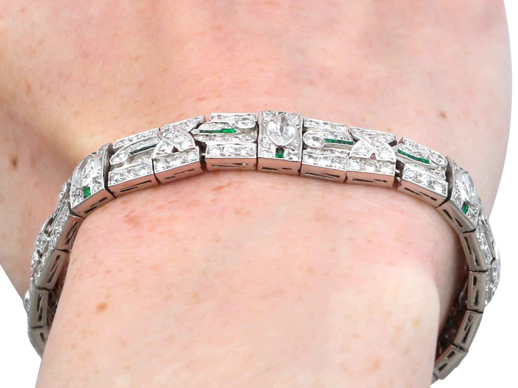 Art Deco 0.60 Carat Emerald, 10.47 Carat Diamond Platinum Bracelet Circa 1925 For Sale 8