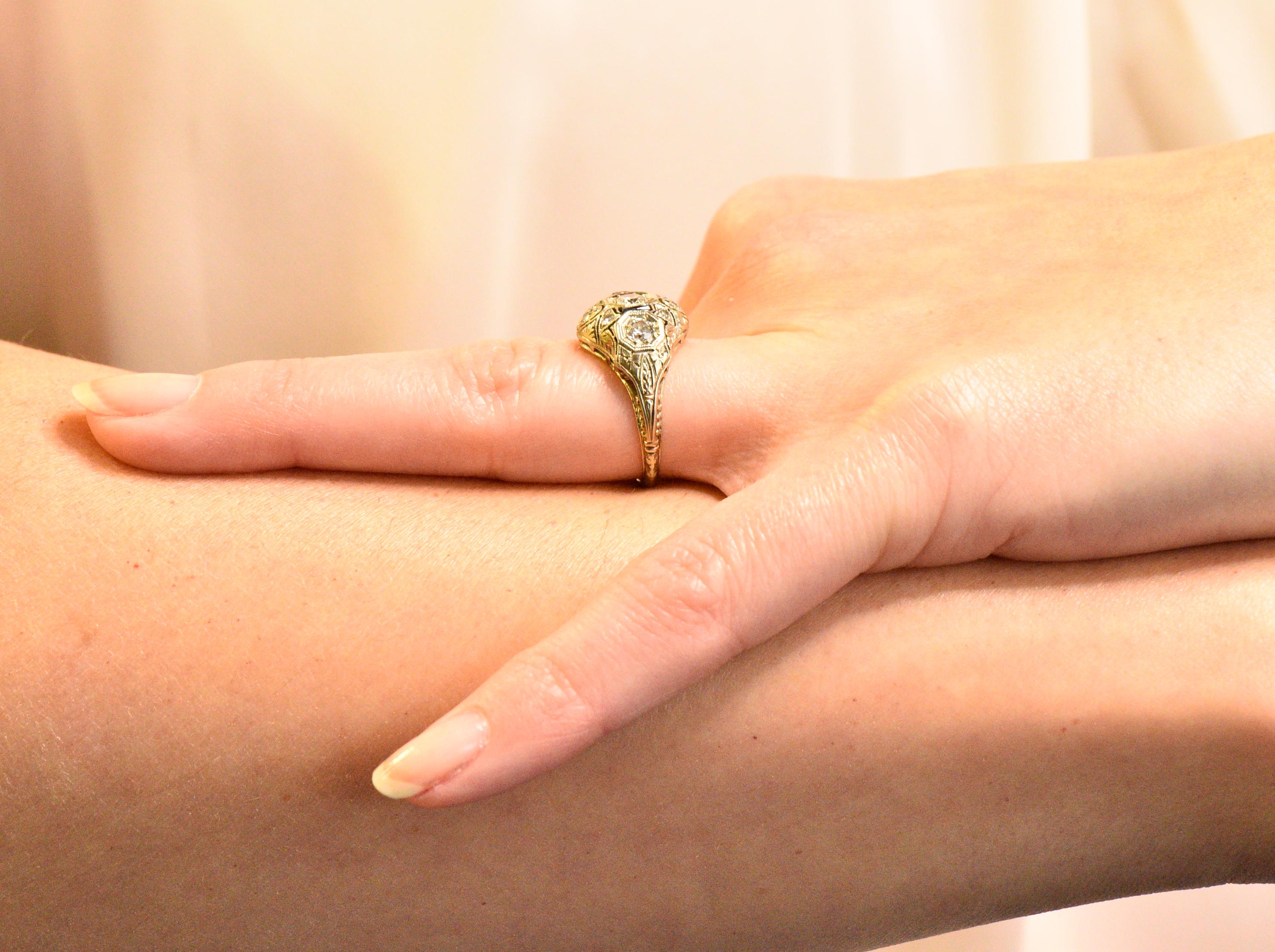 Art Deco 0.60 Carat Diamond Sapphire 18 Karat White Gold Ring 3