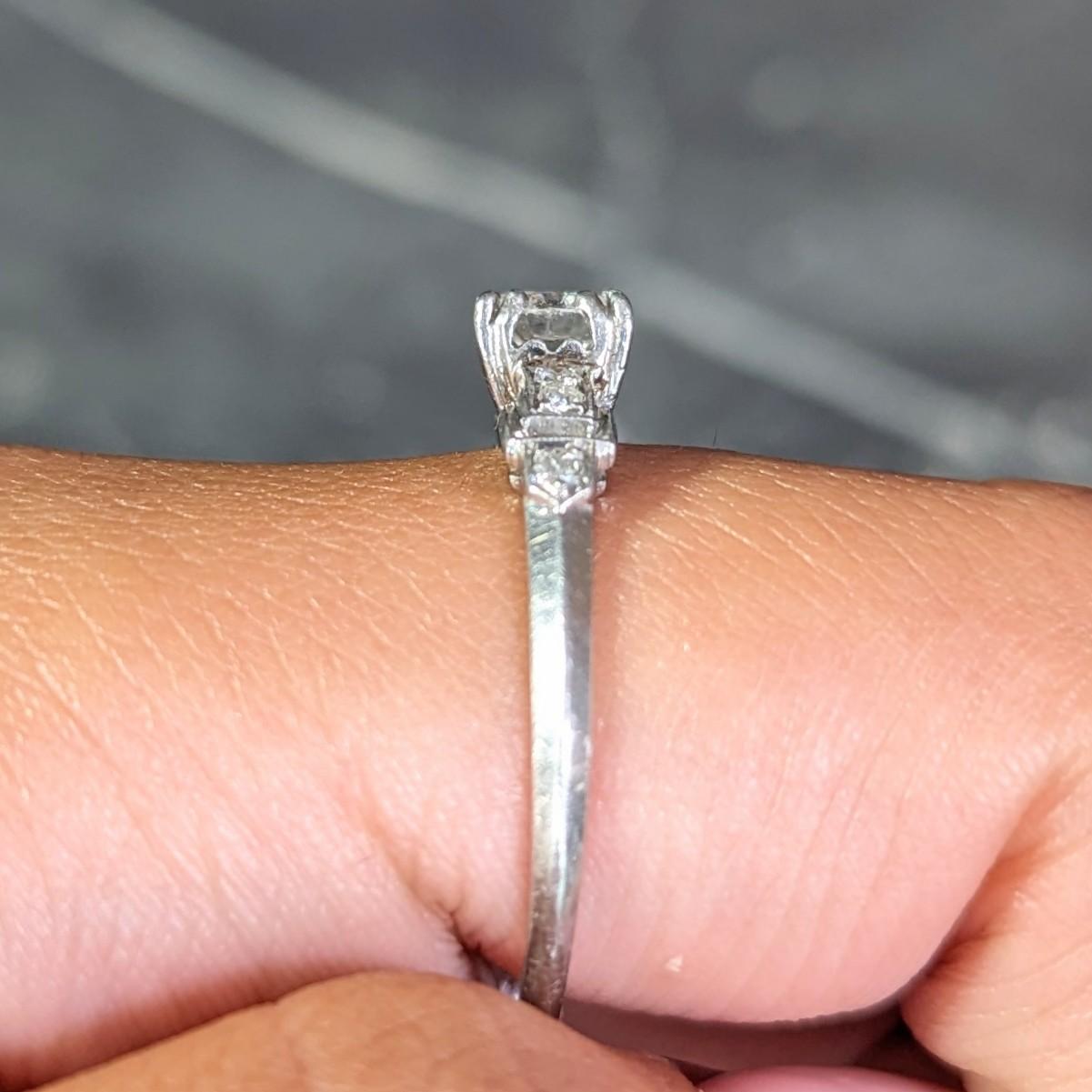 Art Deco 0,60 CTW Diamant Platin Herz Schnalle Vintage Verlobungsring im Angebot 8