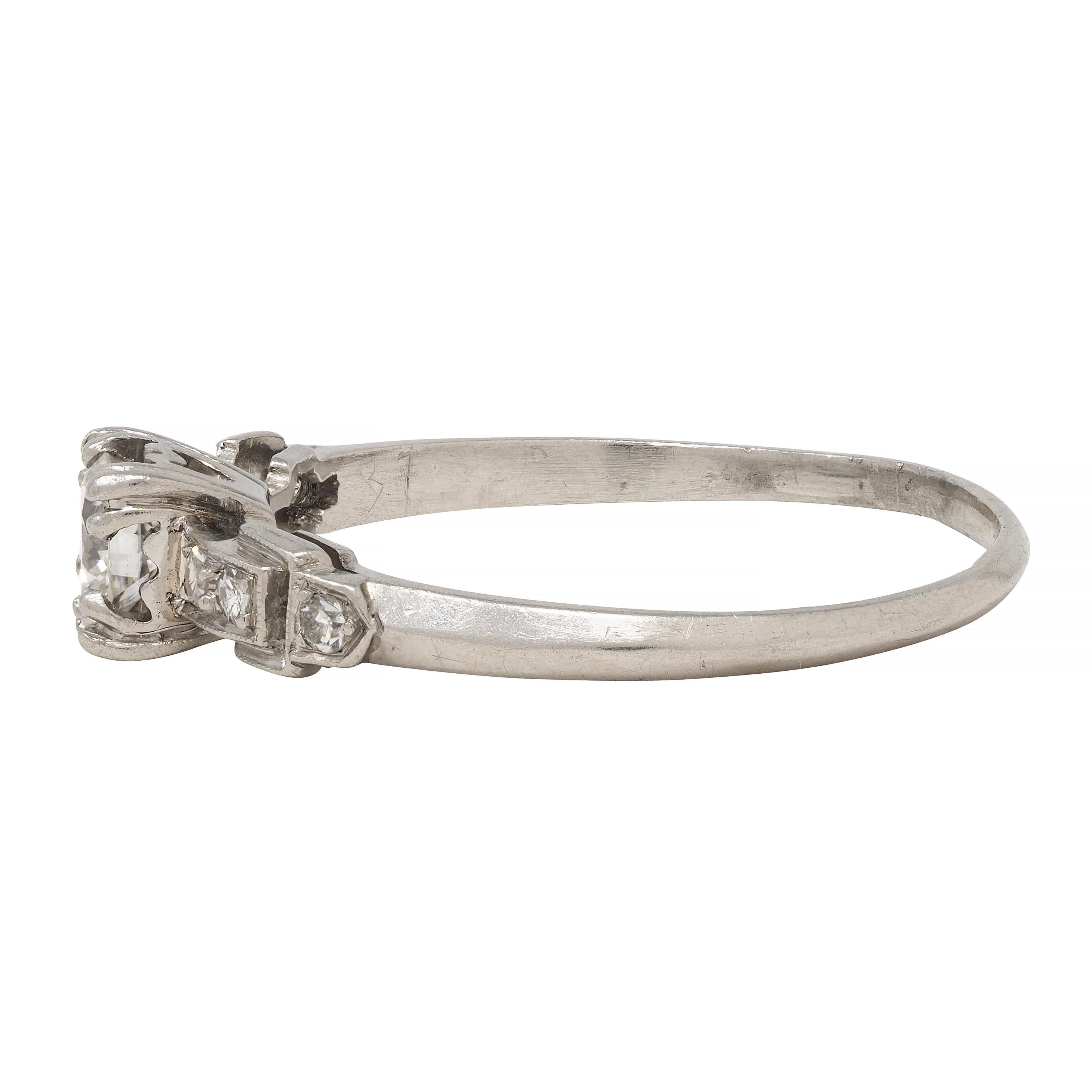 Art Deco 0,60 CTW Diamant Platin Herz Schnalle Vintage Verlobungsring für Damen oder Herren im Angebot