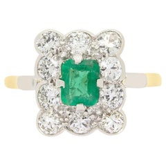 Art Deco 0.60ct Emerald and Diamond Cluster Ring, c.1930s
