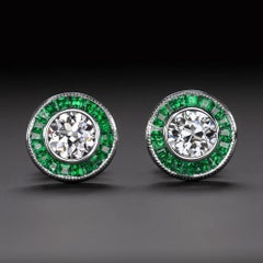Orecchini Art Deco con diamanti e smeraldi da 0,60 carati in oro bianco 14 carati