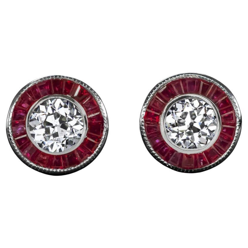 Boucles d'oreilles Art déco en or blanc 14 carats avec diamant et rubis de 0,60 ct.