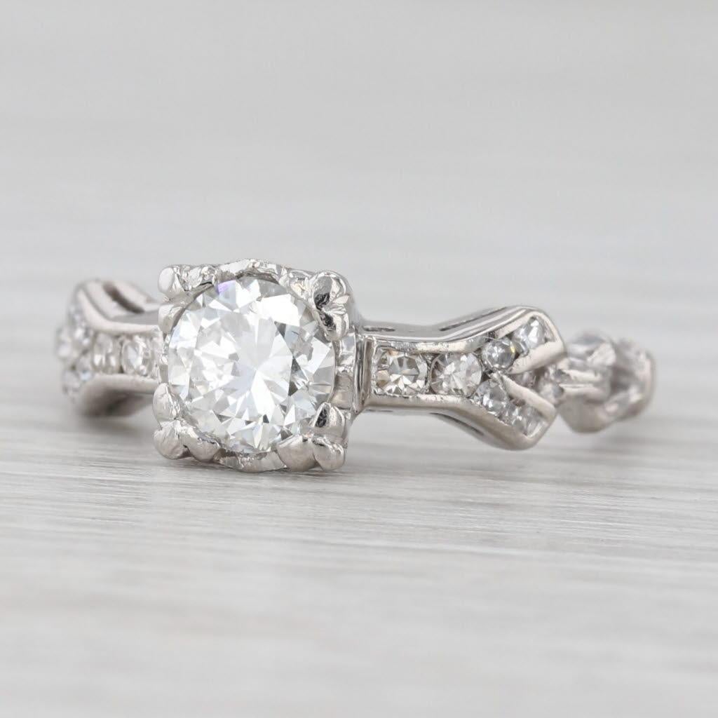 Femenino o masculino Art Decó Anillo de compromiso de diamantes redondos de transición de 0,62 ctw Platino Tamaño 4,75 en venta
