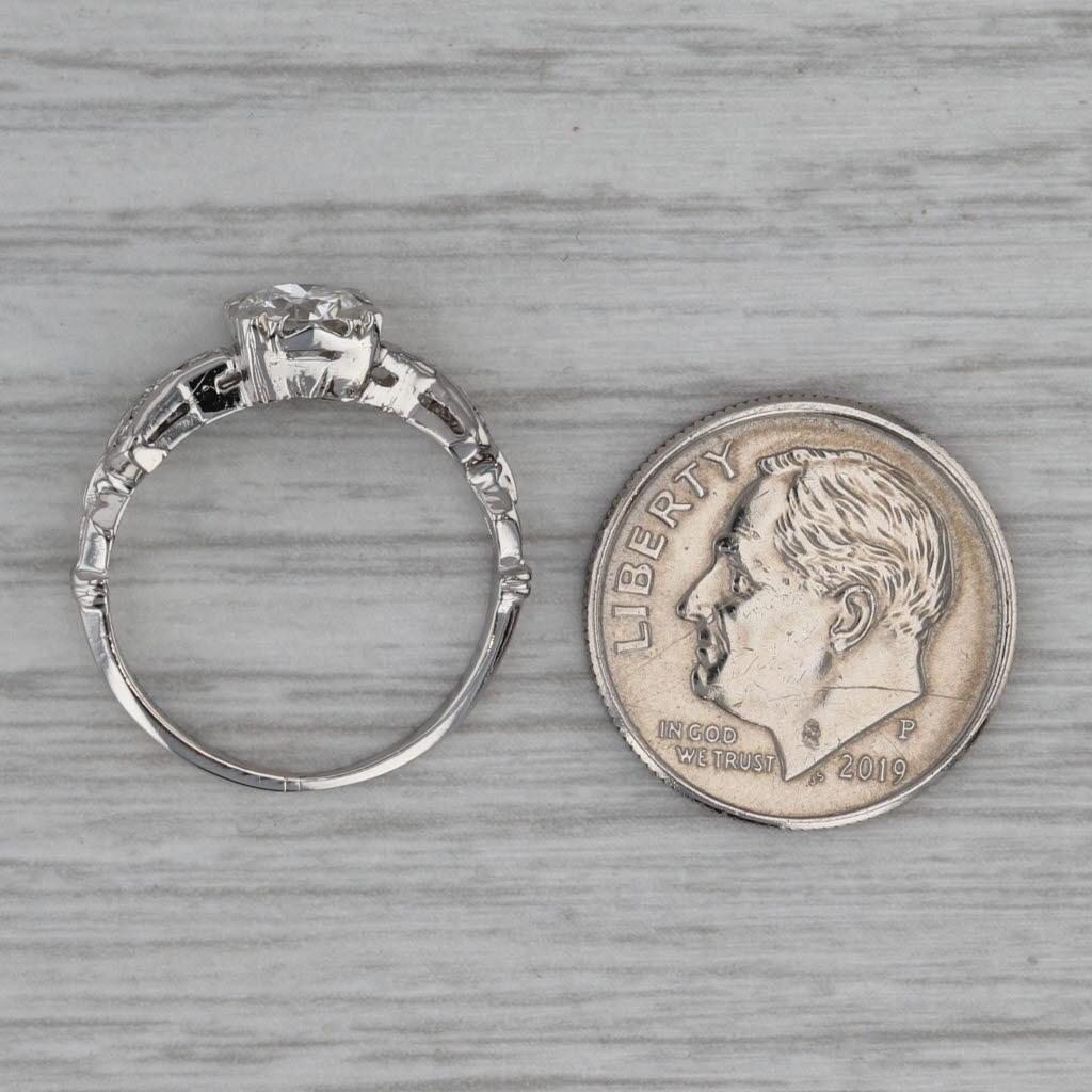 Art Decó Anillo de compromiso de diamantes redondos de transición de 0,62 ctw Platino Tamaño 4,75 en venta 1