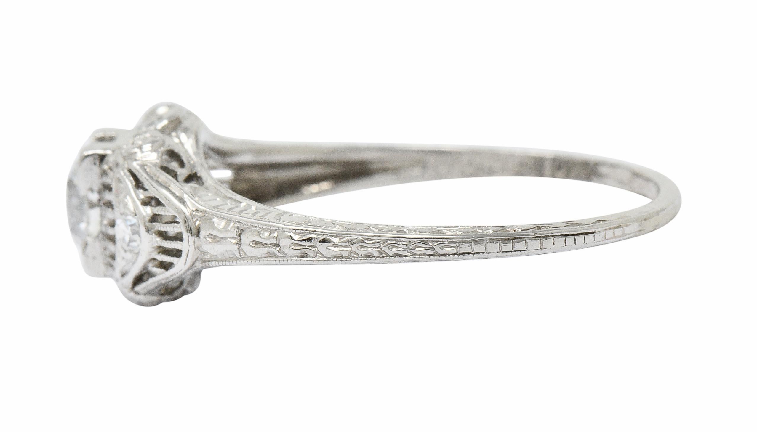 Art Deco 0.65 Carat Old European Cut Diamond Platinum Engagement Ring 2