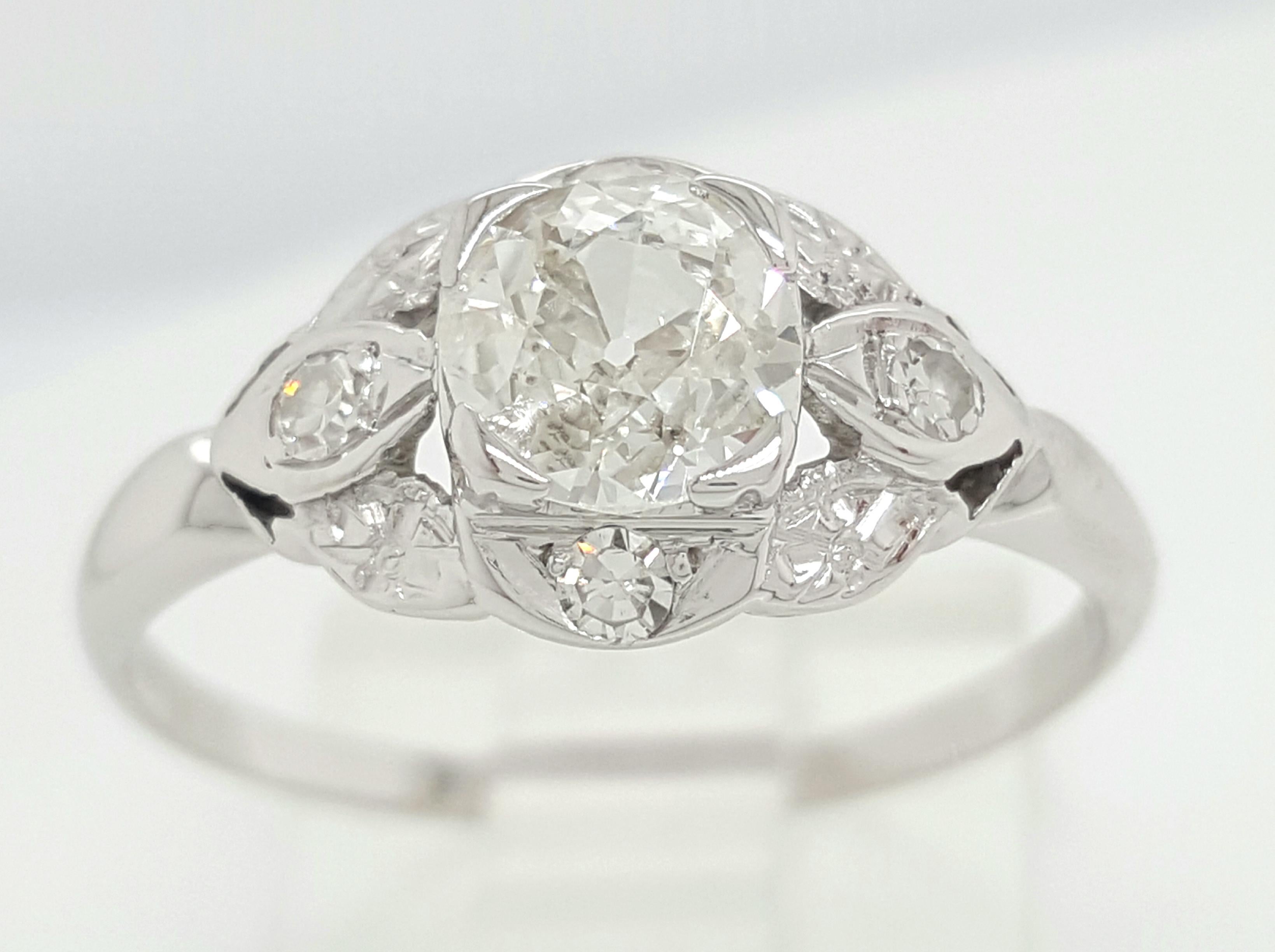 Art Deco 0.65 Old European Cut and Single Diamond Engagement Ring For Sale 1