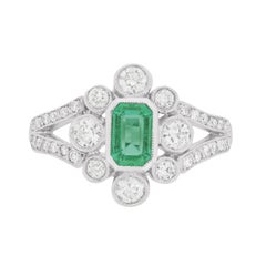 Art Deco 0.70 Carat Emerald and Diamond Cluster Ring, circa 1940s