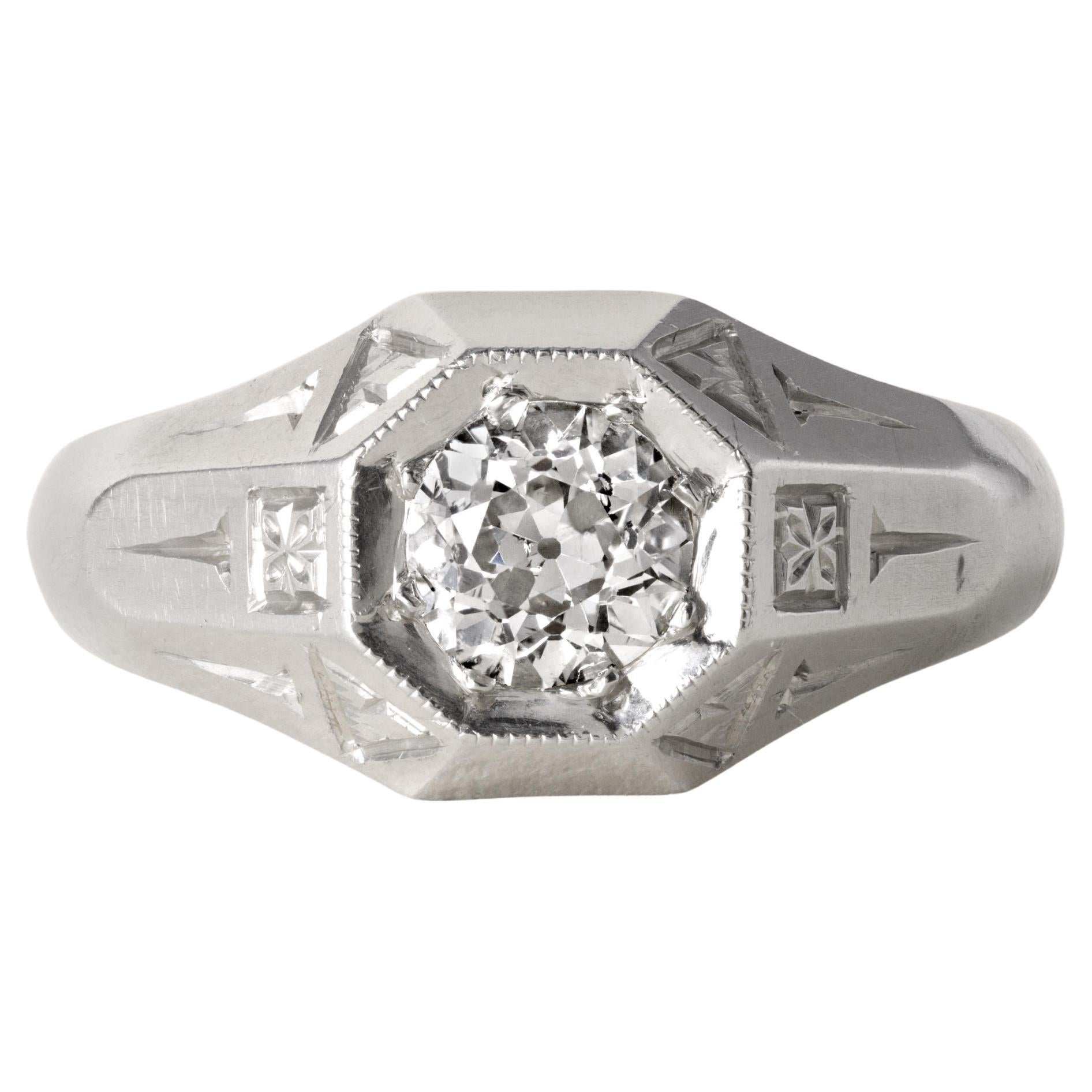 Bague de fiançailles Art Déco 0.70 Carat Old Euro Diamond Hexagonal 20K White Gold en vente