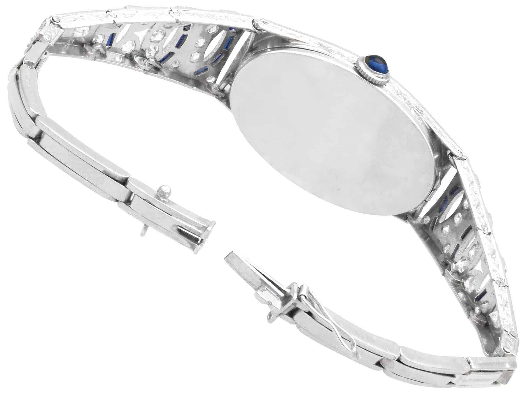 Orologio Art Deco con zaffiro da 0,70 carati, diamante da 2,92 carati e platino Circa 1920 in vendita 3
