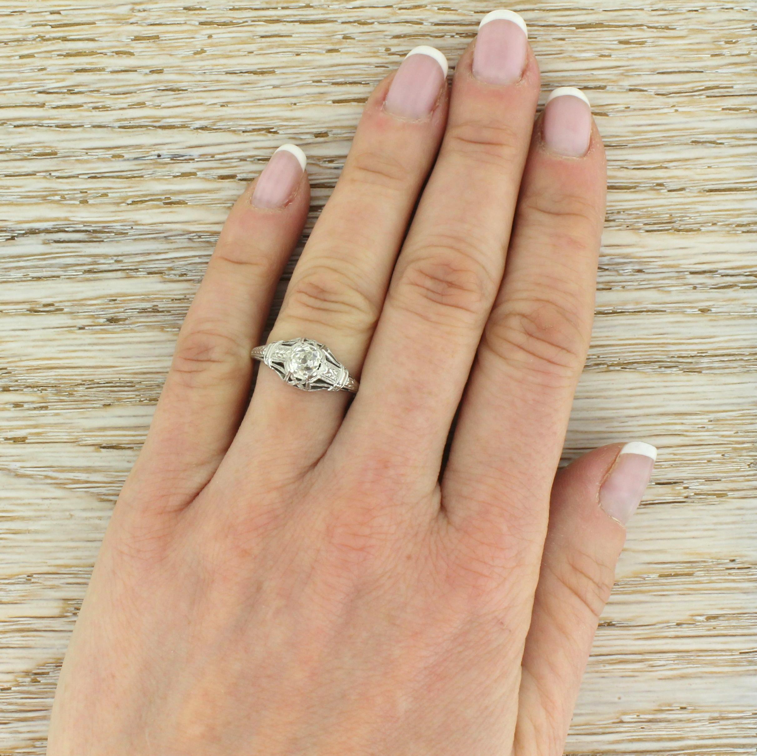 Women's Art Deco 0.71 Carat Old Cut Diamond Engagement Ring For Sale