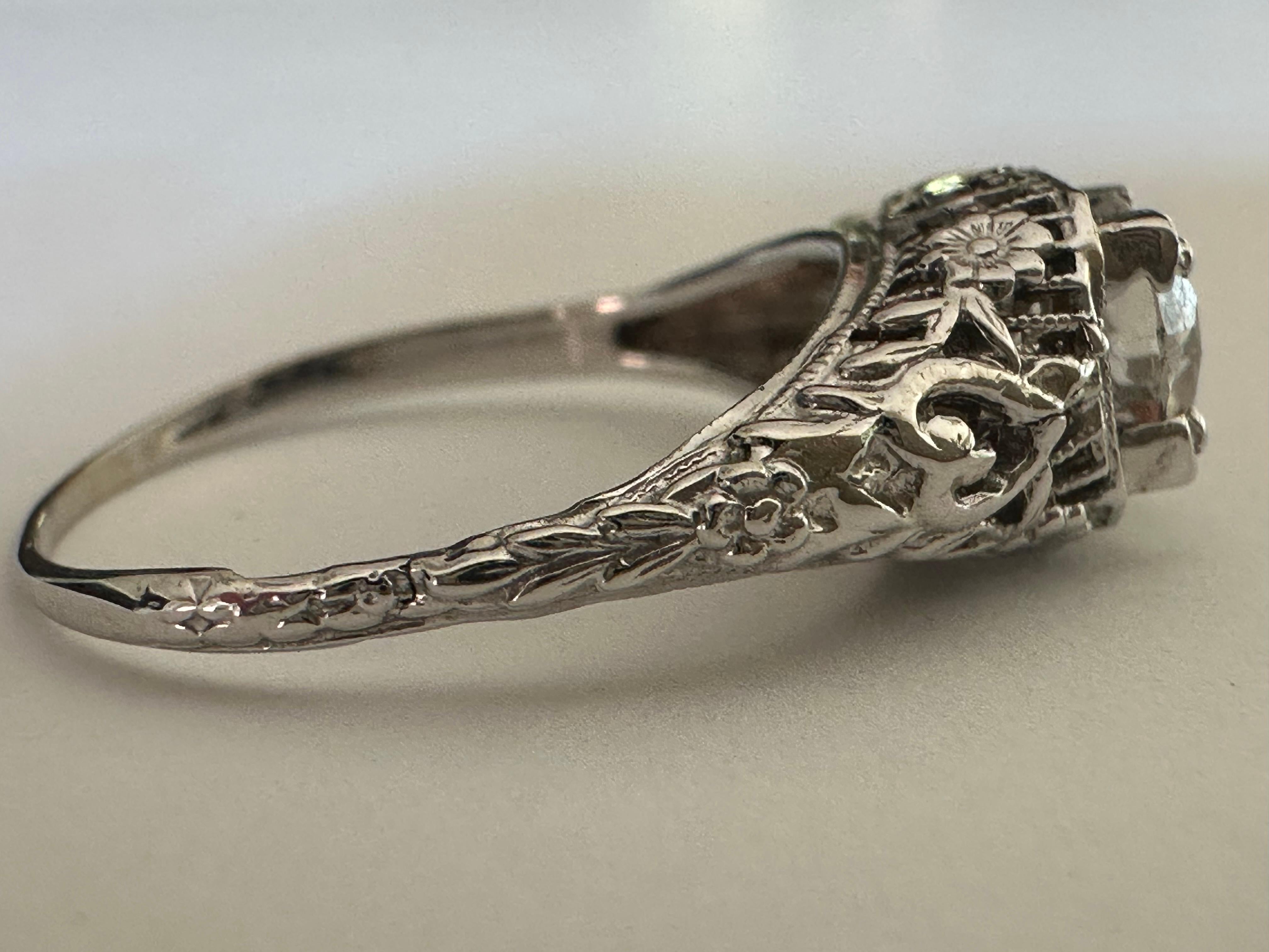 Art Deco 0,72 Karat Diamant Solitär Verlobungsring (Alteuropäischer Schliff) im Angebot