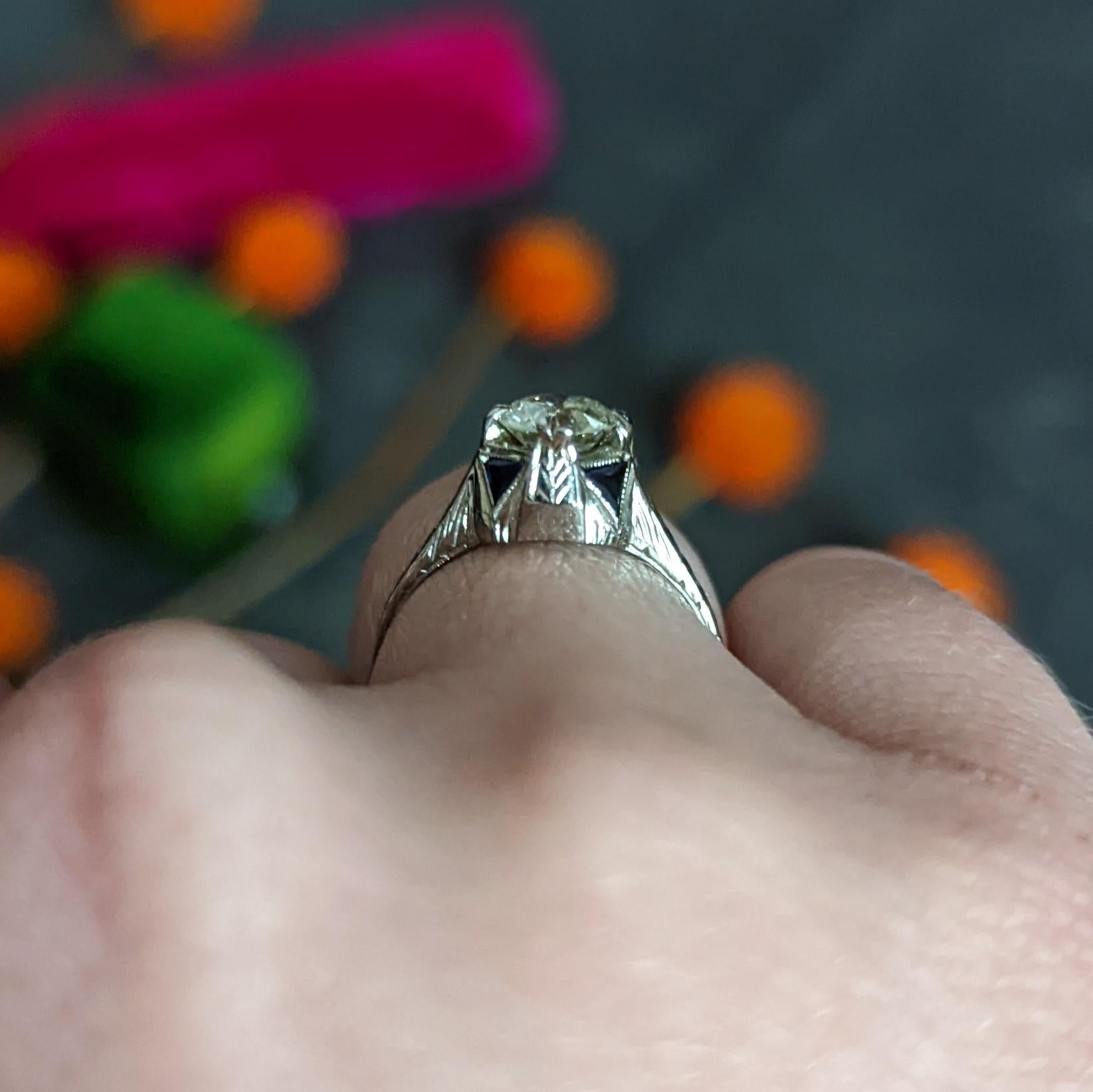 Art Deco 0.75 Carat Diamond Sapphire 18 White Gold Engagement Ring For Sale 9