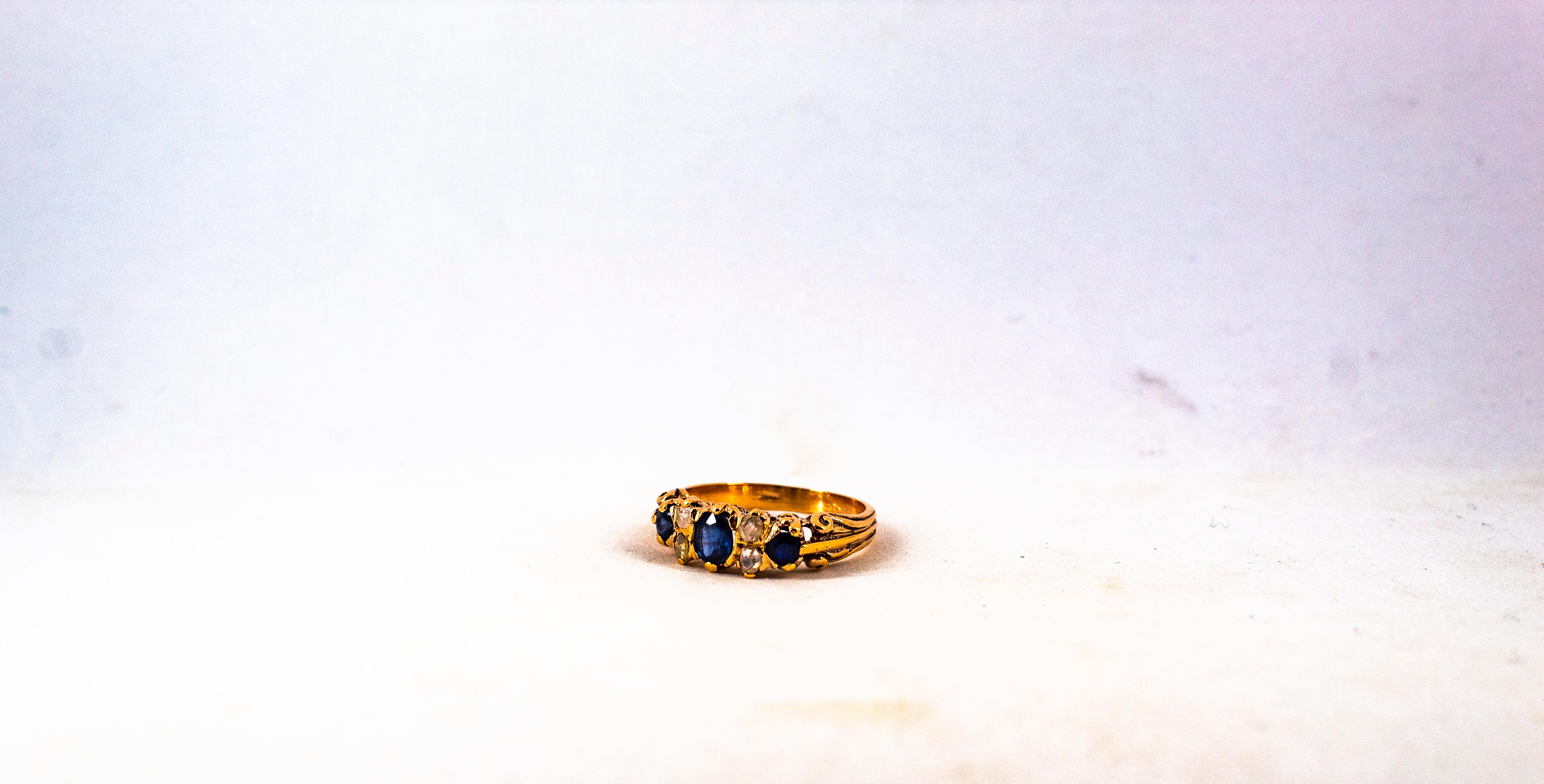Art Deco Style 0.75 Carat White Rose Cut Diamond Blue Sapphire Yellow Gold Ring 7
