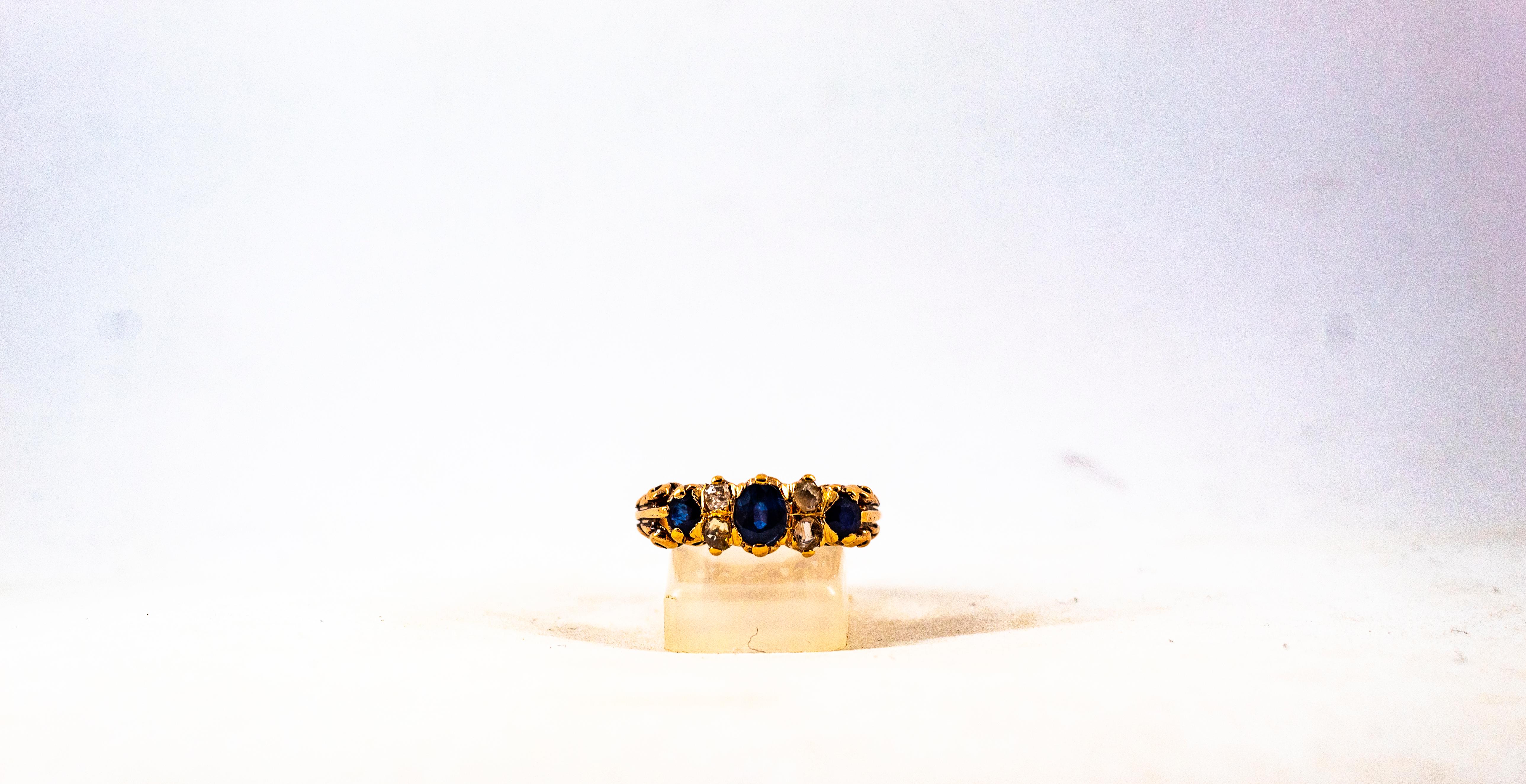 Art Deco Style 0.75 Carat White Rose Cut Diamond Blue Sapphire Yellow Gold Ring 3