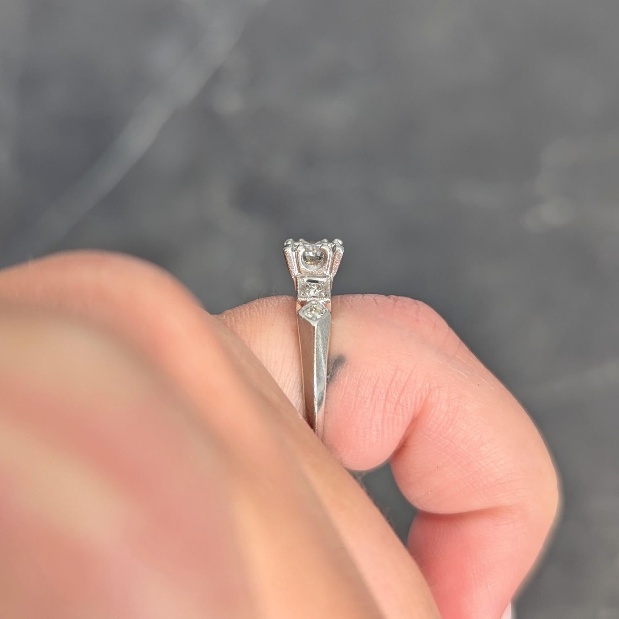Art Deco 0.75 CTW Diamond Platinum Geometric Vintage Engagement Ring 7