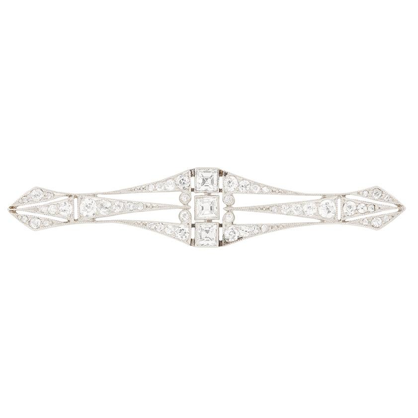 Art-Deco-Brosche mit 0,75 Karat Diamanten, ca. 1920er Jahre (Carréeschliff) im Angebot