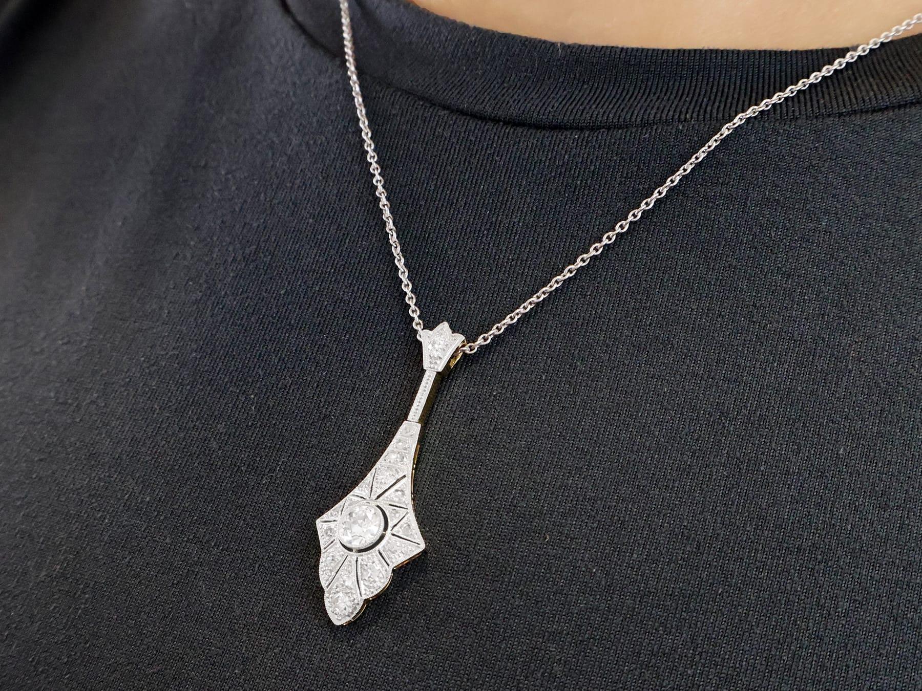 Old European Cut Art Deco 0.76Ct Diamond and 14k Yellow Gold Pendant - Circa 1930 For Sale