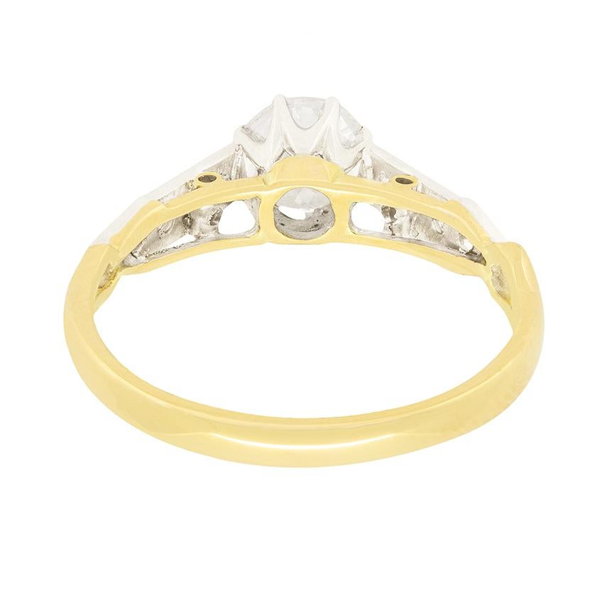 Art Deco 0.78ct Diamond Solitaire Ring, c.1930s In Good Condition For Sale In London, GB
