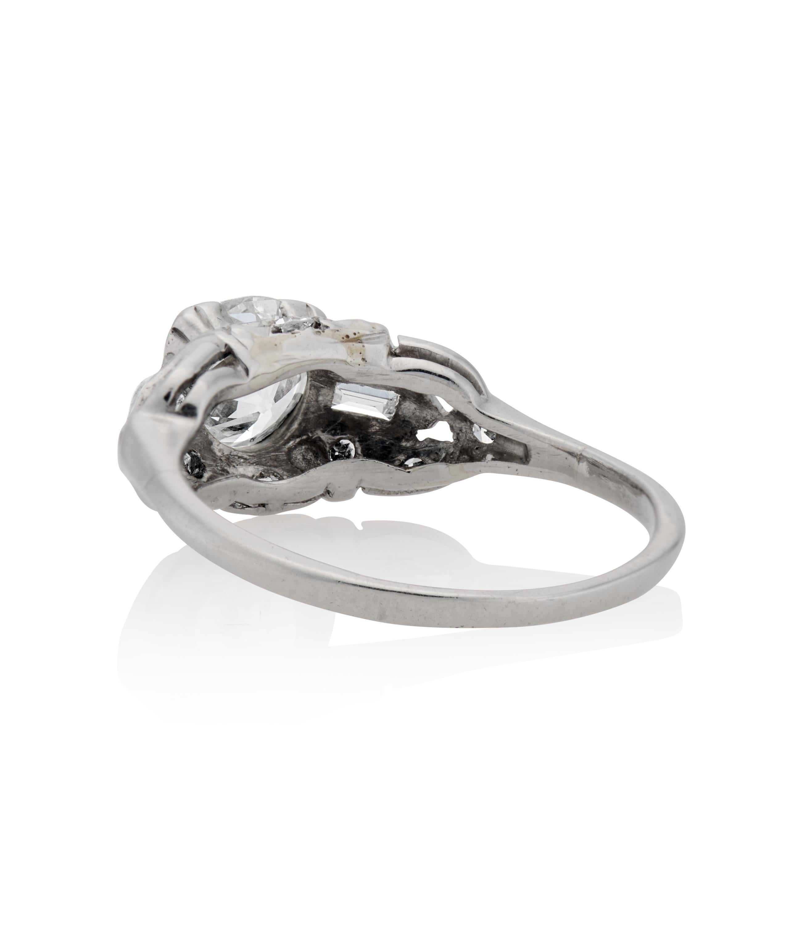 Platin-Verlobungsring, antik, Art déco, 0,80 Karat runder Diamant im Brillantschliff (Rundschliff)