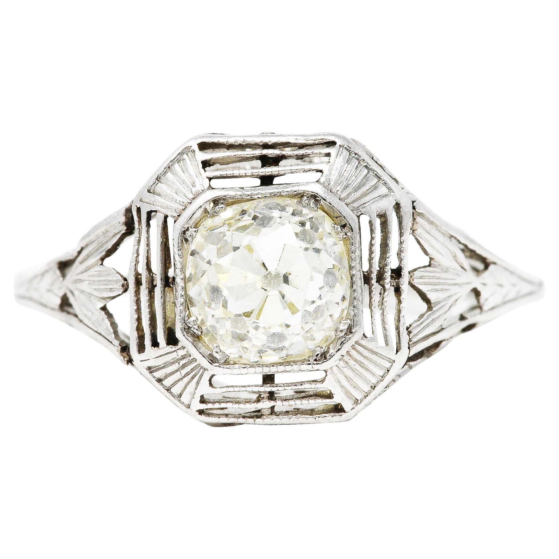 Art Deco 0,80 Karat Old Mine Diamant Platin Verlobungsring mit Blattwerk