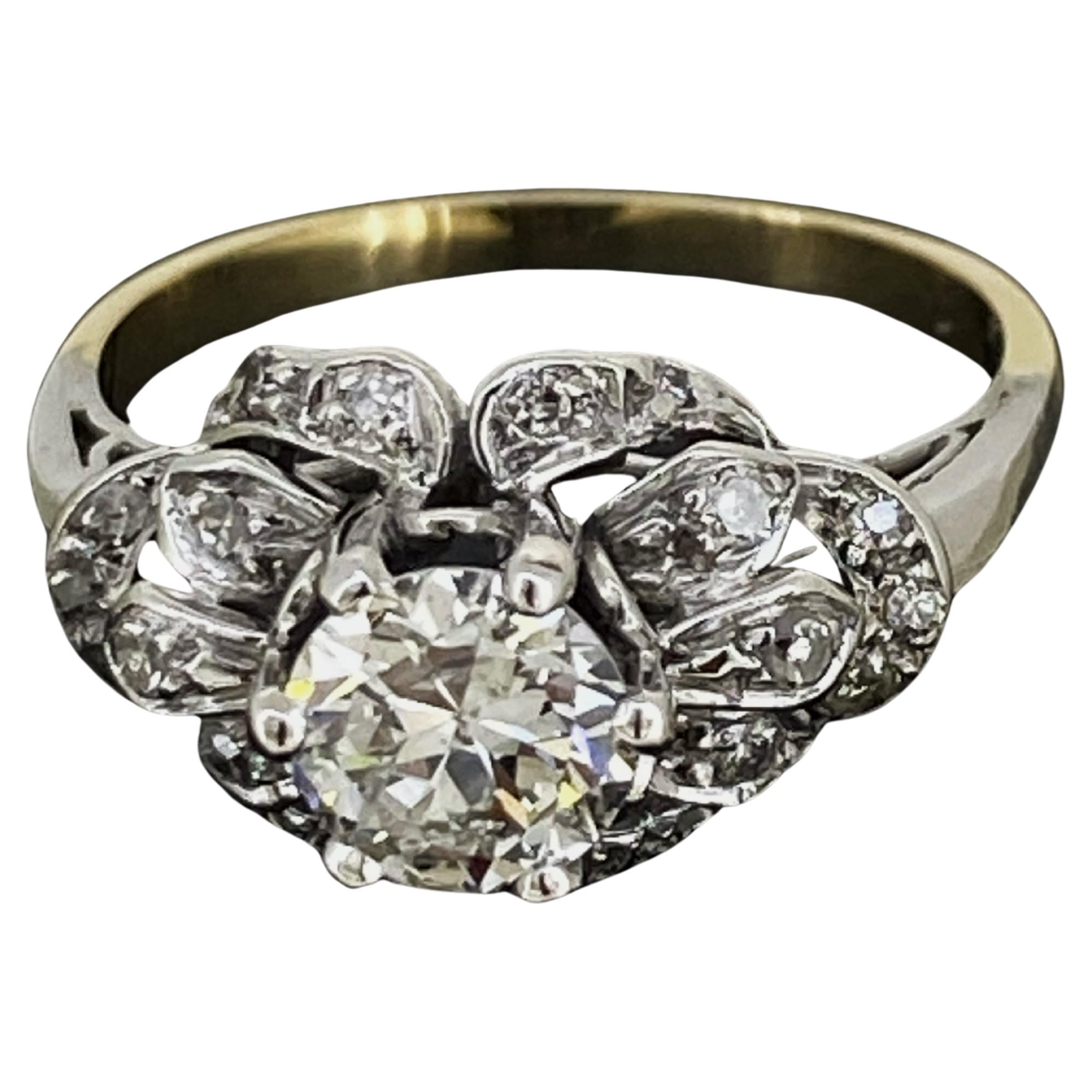Art-Deco 0,80 Karat Alteuropäischer Diamant Solitär mit Akzenten Gold & Platin Ring (Art déco)