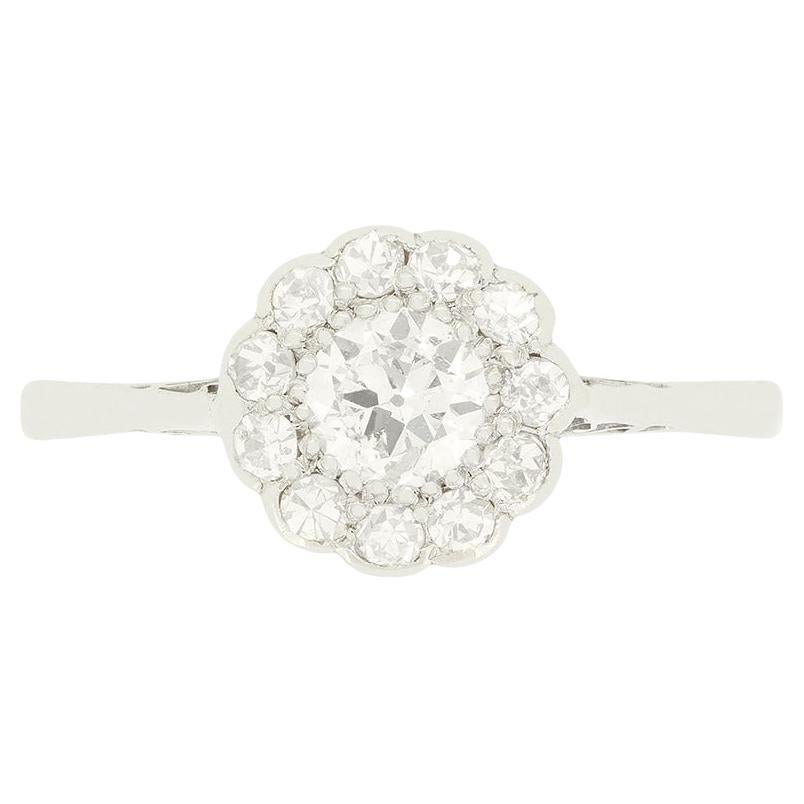 Art Deco 0,83ct Diamant-Cluster-Ring, ca. 1920er Jahre im Angebot