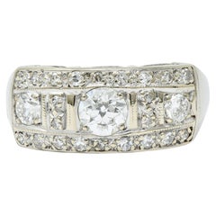 Art Deco 0.85 Carat Diamond 14 Karat White Gold Band Ring