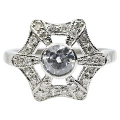 Art Deco 0,87 Karat Diamant-Verlobungsring aus Platin mit Platin