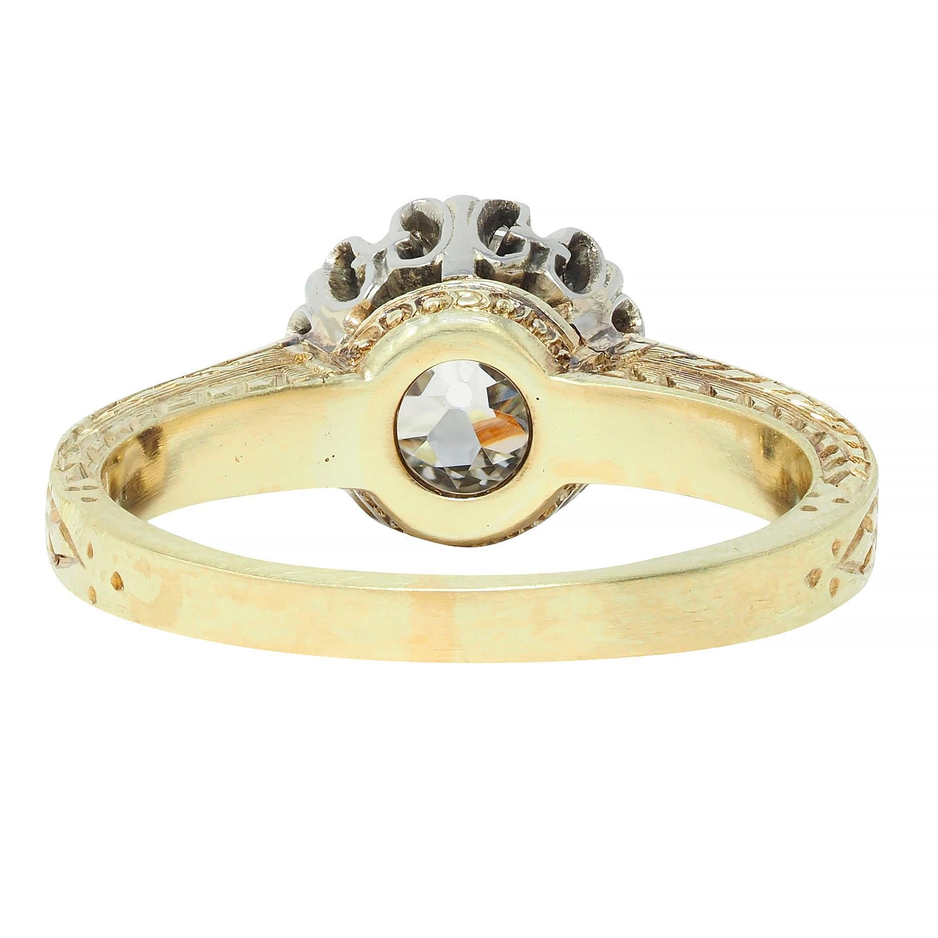 Women's or Men's Art Deco 0.88 CTW Diamond Two-Tone 14 Karat Gold Vintage Engagement Ring For Sale