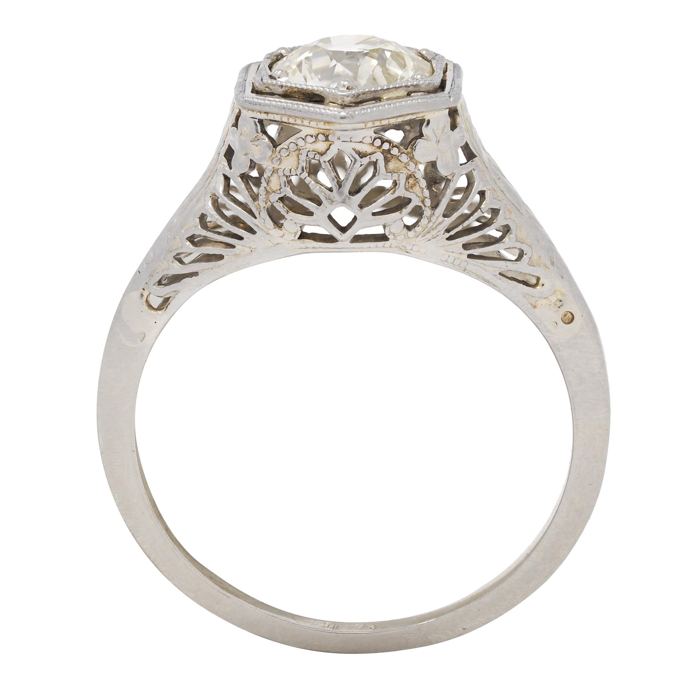 Art Deco 0.90 CTW Old European Diamond Platinum Fan Vintage Engagement Ring For Sale 2