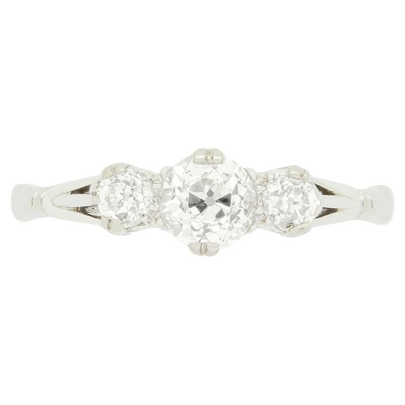 Anillo trilogía de diamantes Art Déco de 0,90 ct, c.1920