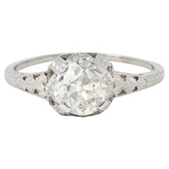 Art Deco 0.91 CTW Diamond Platinum Heart Vintage Engagement Ring Art Deco 0.91 CTW Diamond Platinum Heart Vintage Engagement Ring