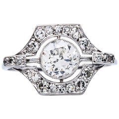 Art Deco 0.92 Carat Diamond Platinum Engagement Ring