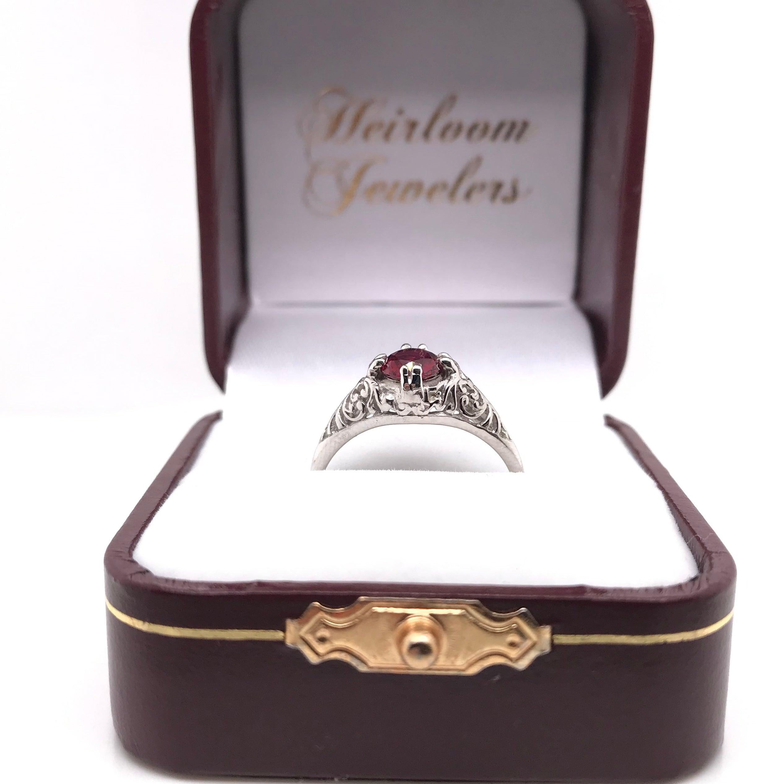 Art Deco 0.92 Carat Ruby Filigree Ring For Sale 2