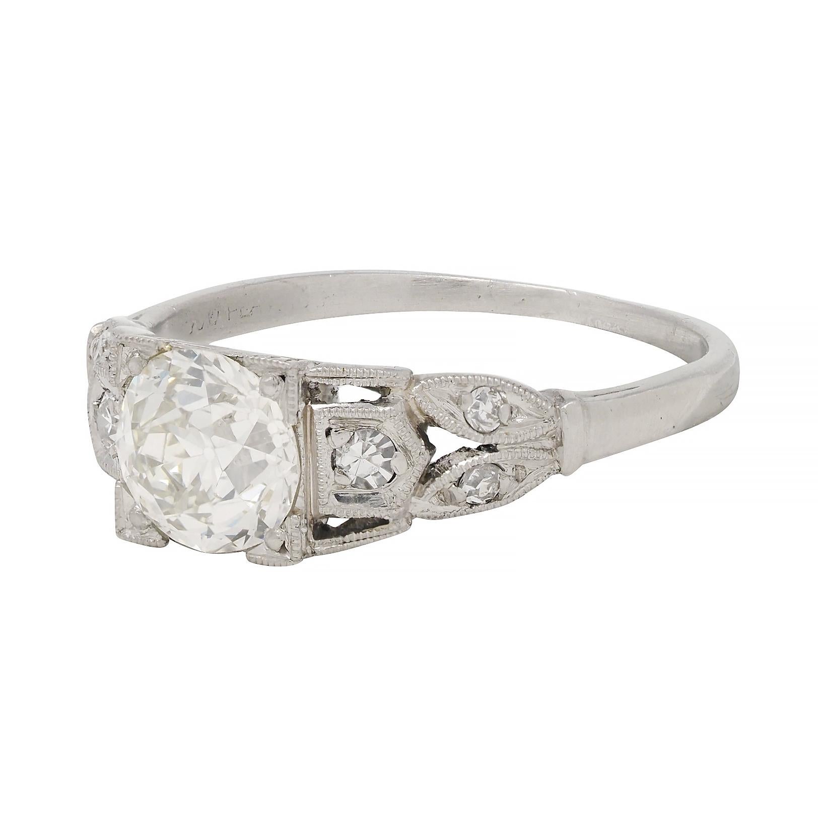 Art Deco 0.92 CTW Diamond Platinum Lotus Vintage Engagement Ring For Sale 2