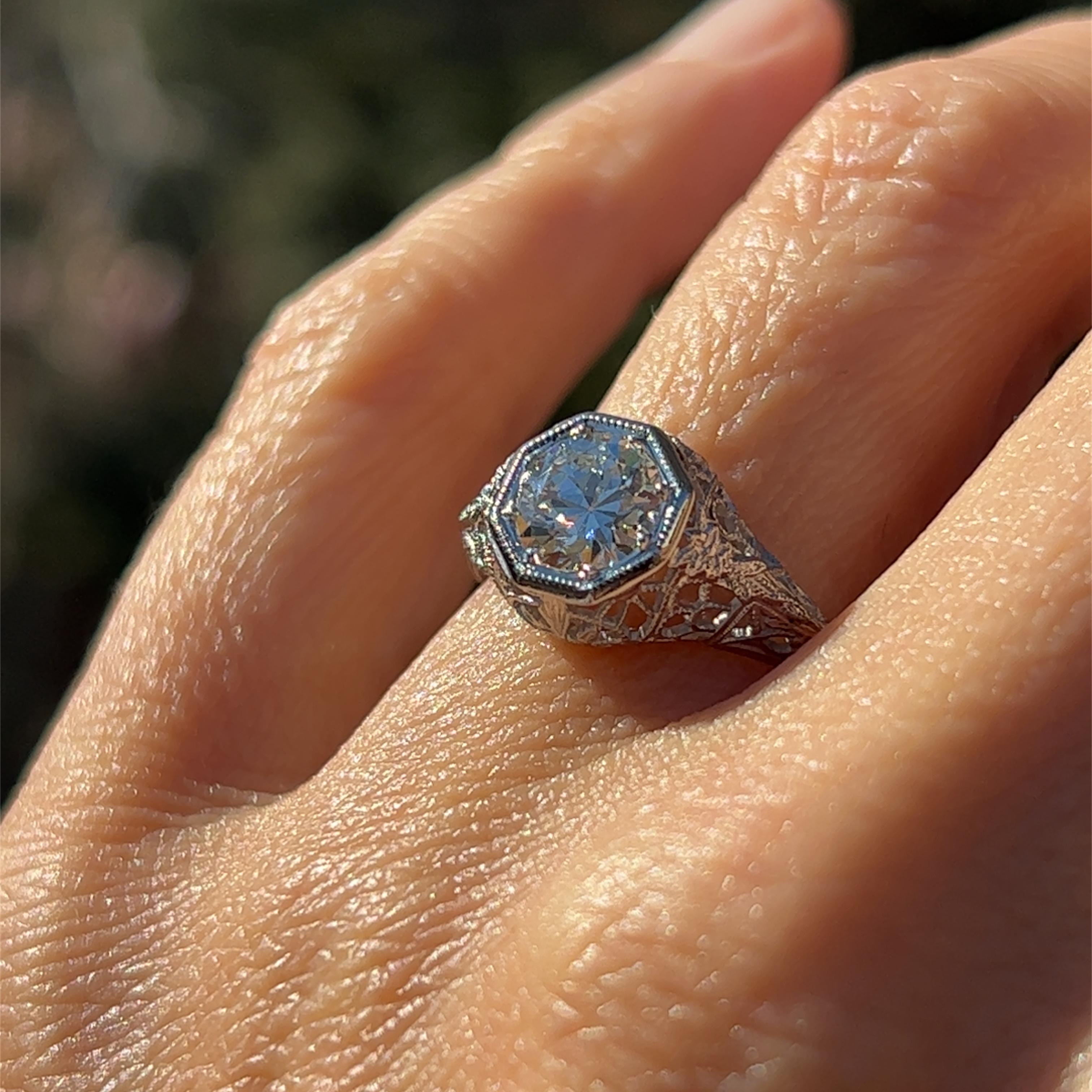 Art Deco 0.93ct Old European Cut Diamond Filigree Engagement Ring in 18k Gold  8