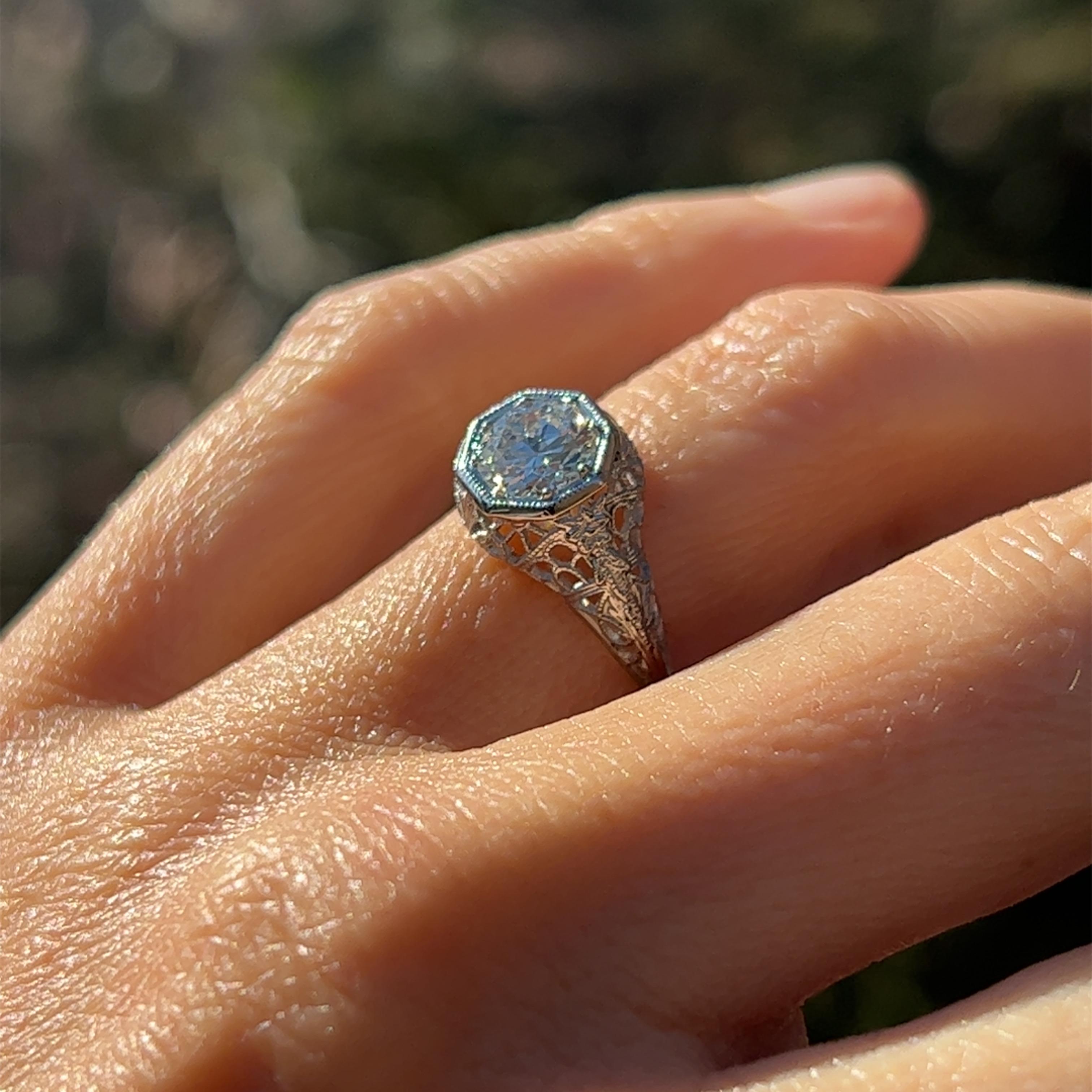 Art Deco 0.93ct Old European Cut Diamond Filigree Engagement Ring in 18k Gold  9