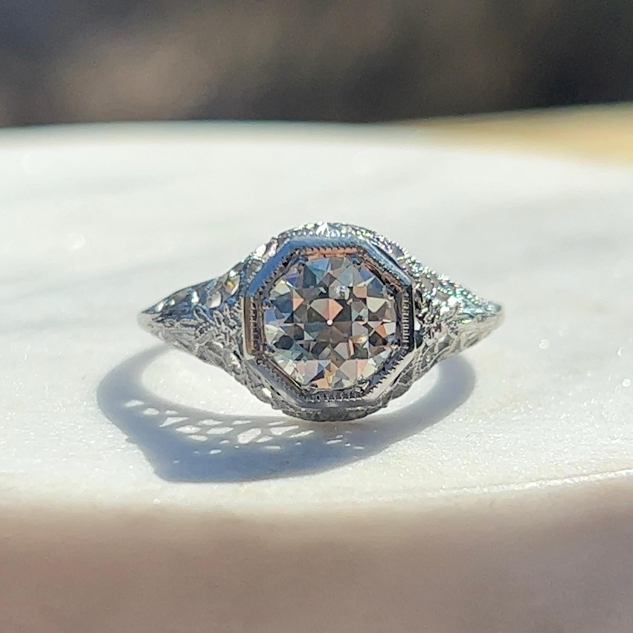 Art Deco 0.93ct Old European Cut Diamond Filigree Engagement Ring in 18k Gold  2
