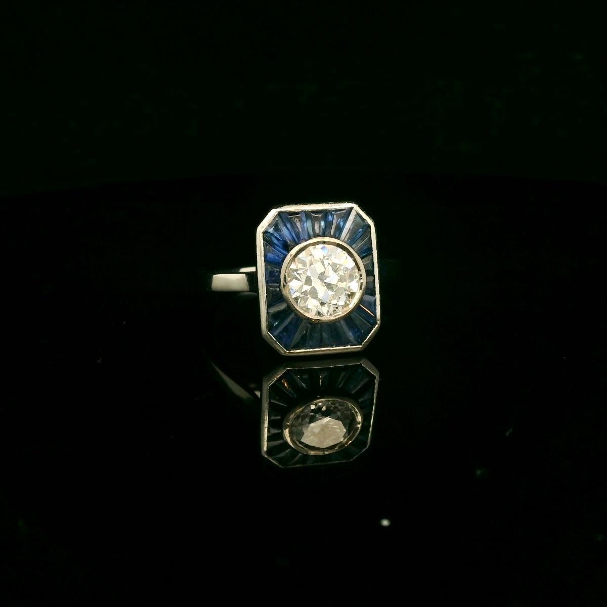Bague Art déco 1 carat diamant et saphir calibré en vente 4