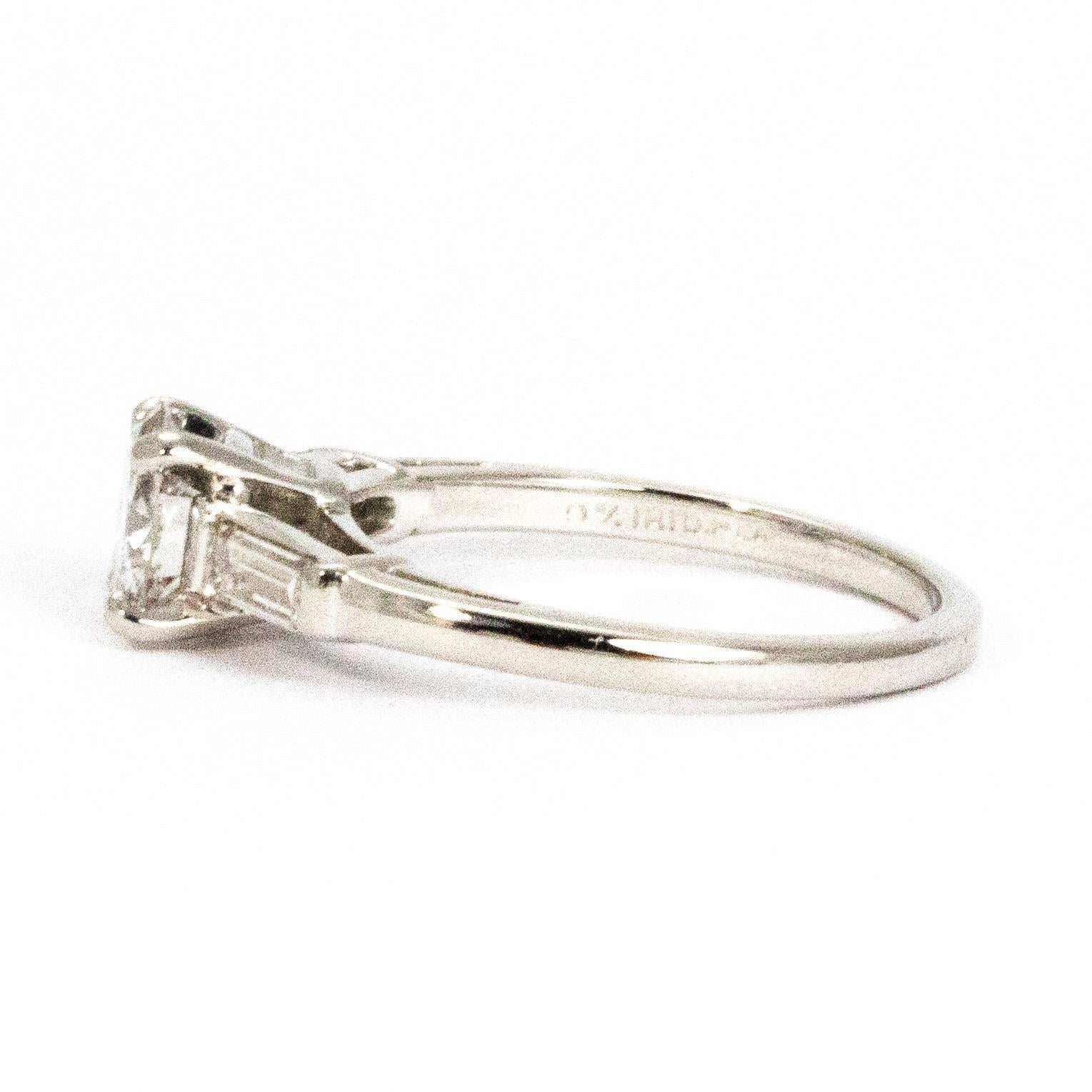 Art Deco 1 Carat Diamond and Platinum Solitaire In Excellent Condition In Chipping Campden, GB