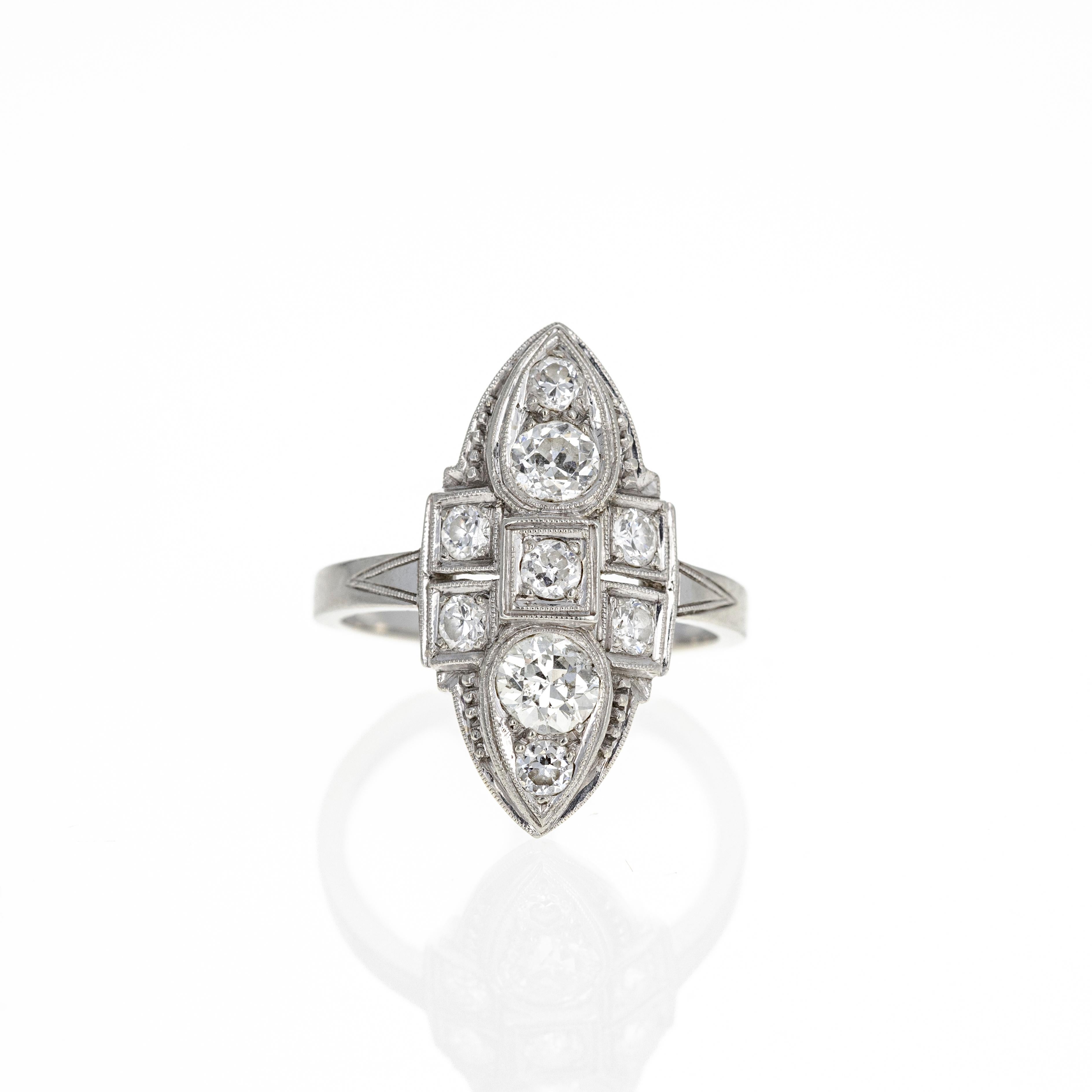 Bague bouclier Art déco en diamant taille européenne ancienne de 1 carat en vente 1