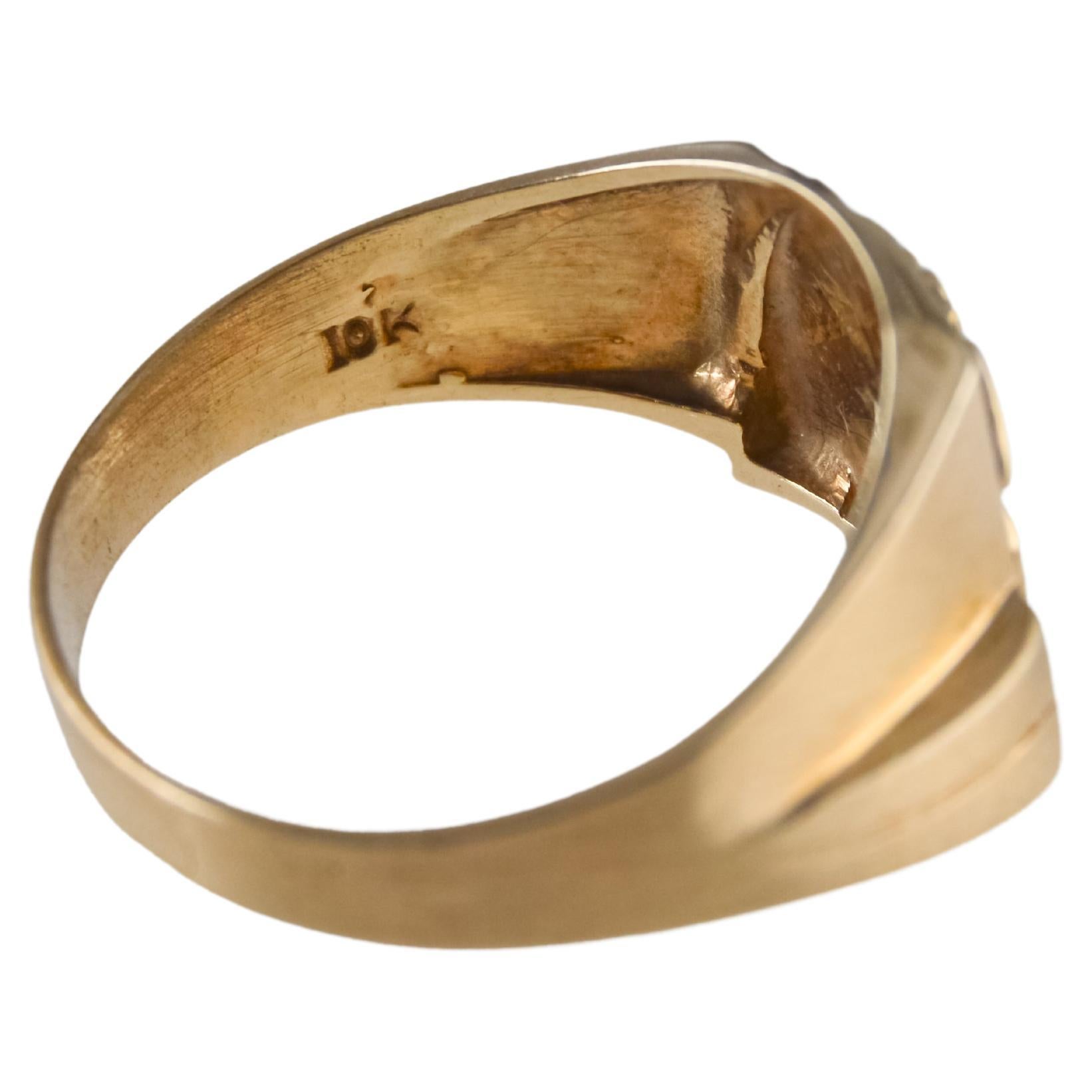 Art Deco 10 Karat Solid Gold Unisex United States Naval Insignia Ring from 1953 In Good Condition For Sale In Long Beach, CA
