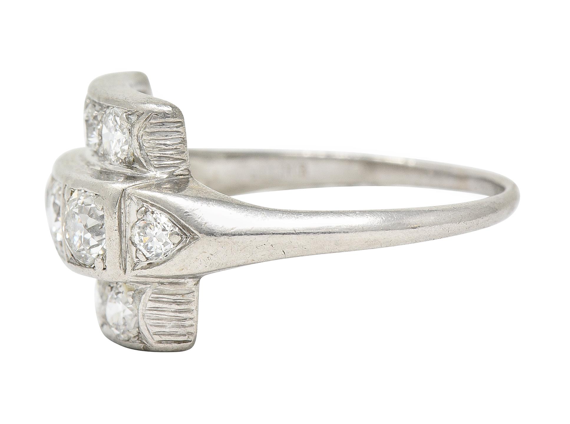 Women's or Men's Art Deco 1.00 Carat Diamond Platinum Antique Dinner Ring