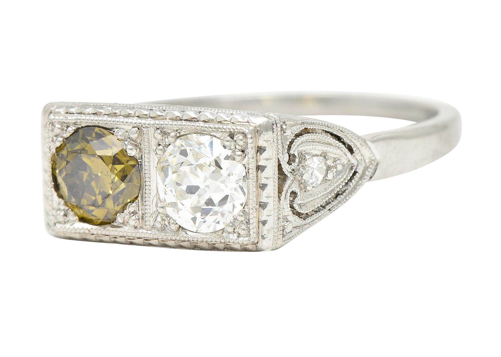 Women's or Men's Art Deco 1.00 Carat Fancy Colored Diamond & Diamond Platinum Toi Et Moi Ring For Sale