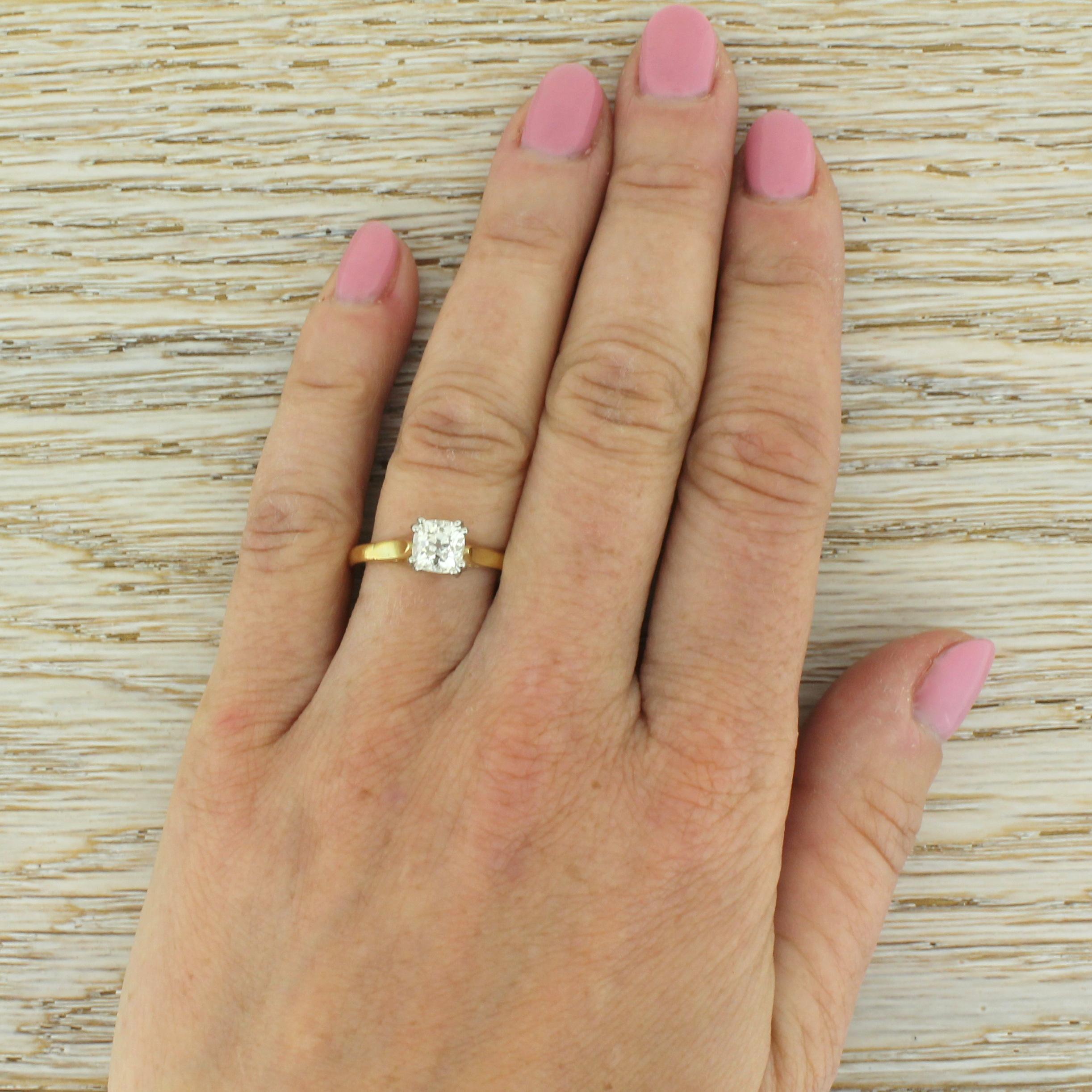 Women's Art Deco 1.00 Carat Old Cut Diamond Engagement Ring For Sale