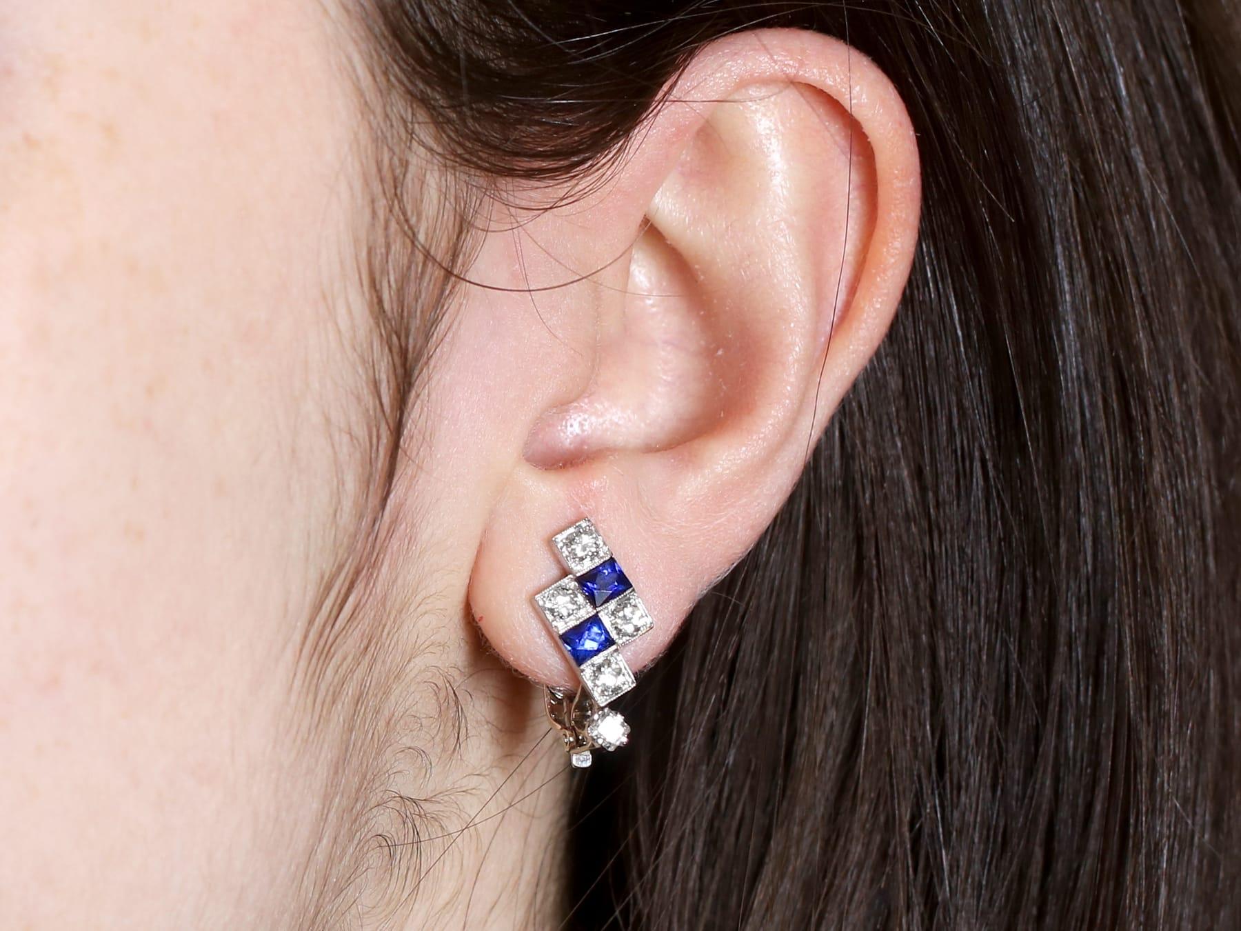 Boucles d'oreilles Art déco en platine avec saphirs de 1,00 carat et diamants de 1,20 carat, c. 1920 en vente 7