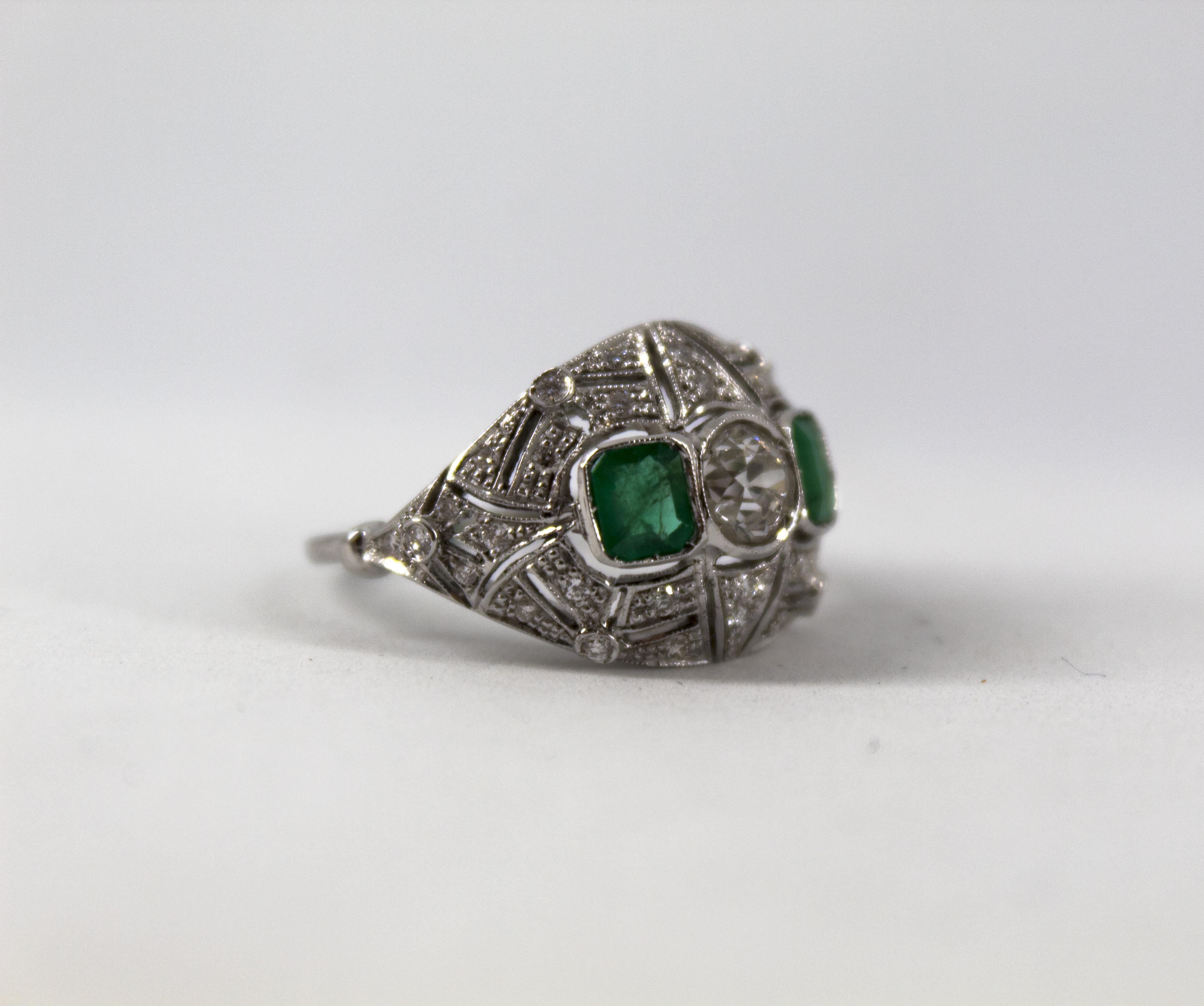 Women's or Men's Art Deco Style 1.00 Carat Modern Cut Diamond 0.60 Carat Emerald White Gold Ring