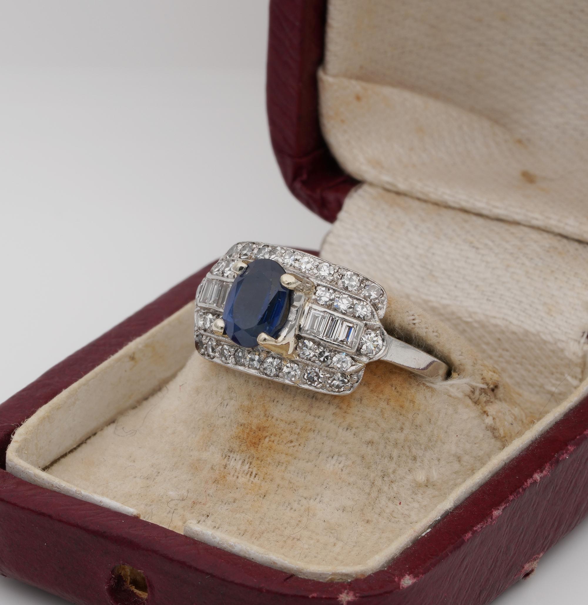 Oval Cut Art Deco 1.00 Carat Natural Sapphire 1.0 Carat Diamond Rare Panel Ring For Sale