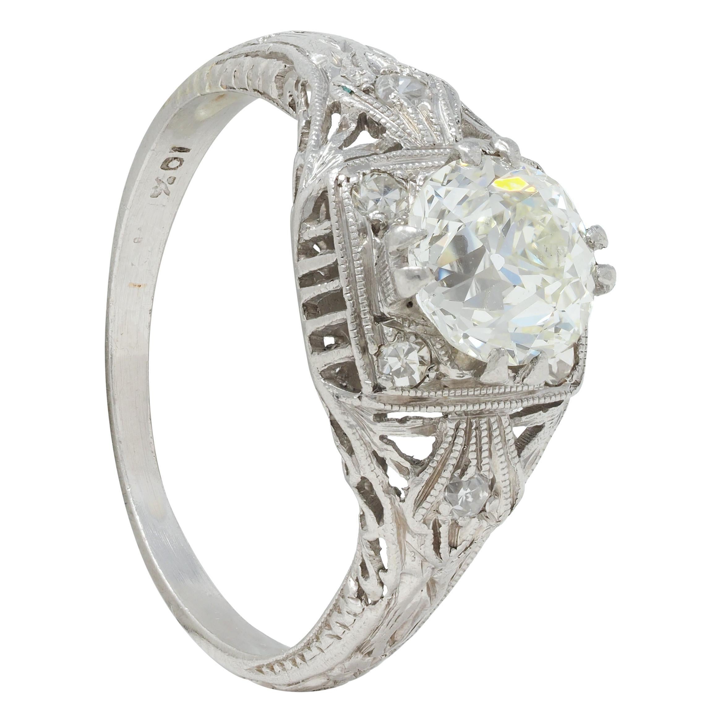 Art Deco 1.00 CTW Old European Diamond Platinum Vintage Engagement Ring For Sale 6